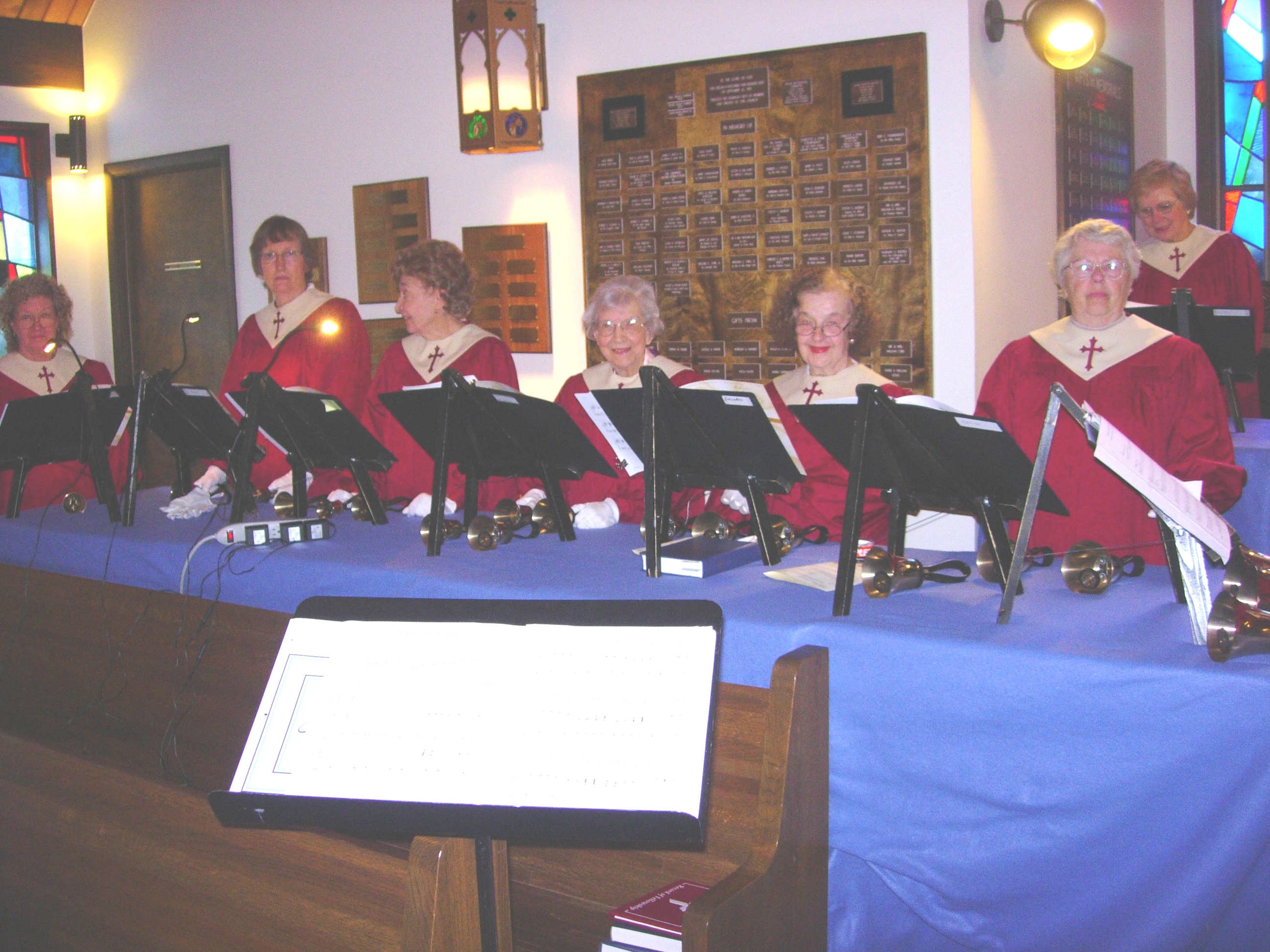 handbellchoir1.jpg